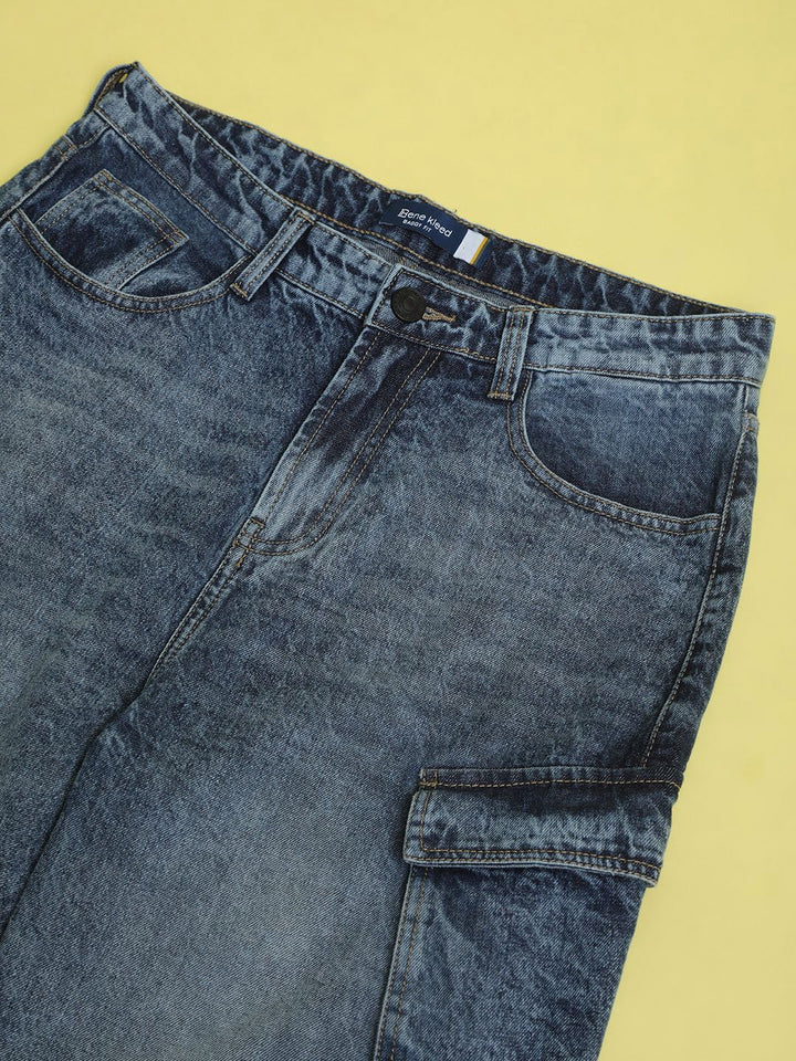 Bene Kleed Men Pure Cotton Light Fade Mid Rise Cargo  Jeans