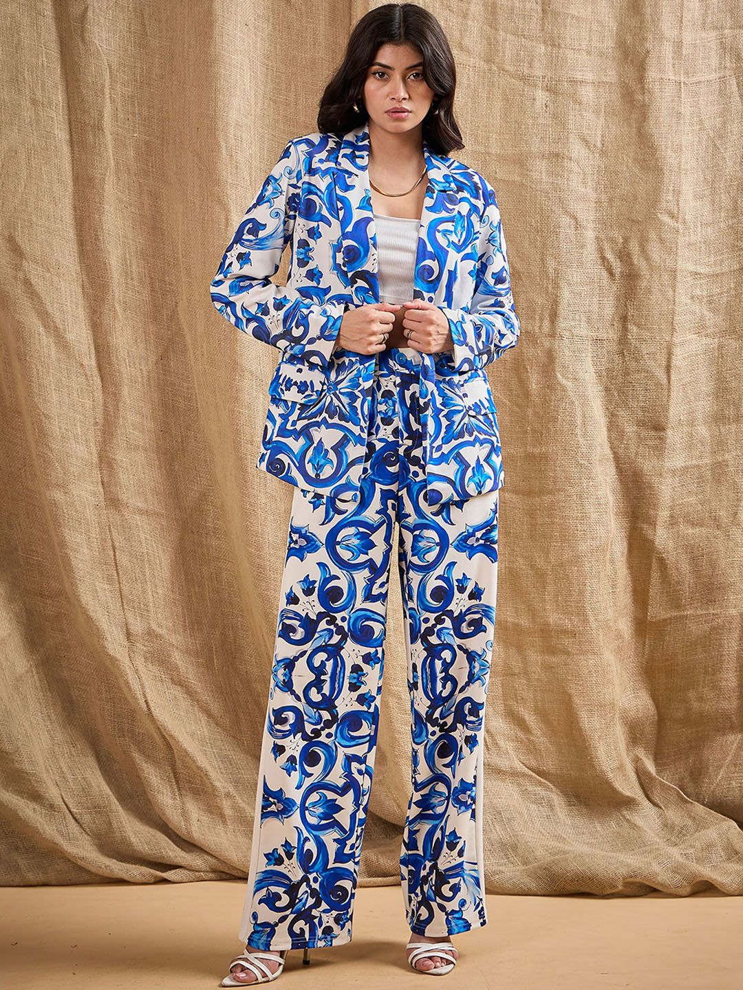 SASSAFRAS Floral Printed Open Front Blazers