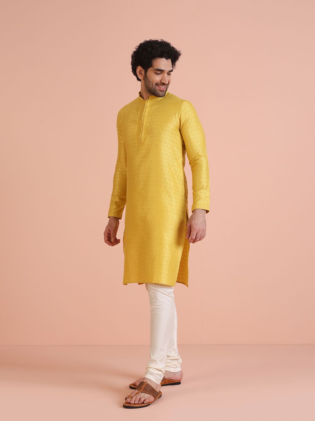 KISAH Men Woven Jacquard Regular Fit Ethnic Motifs Kurta