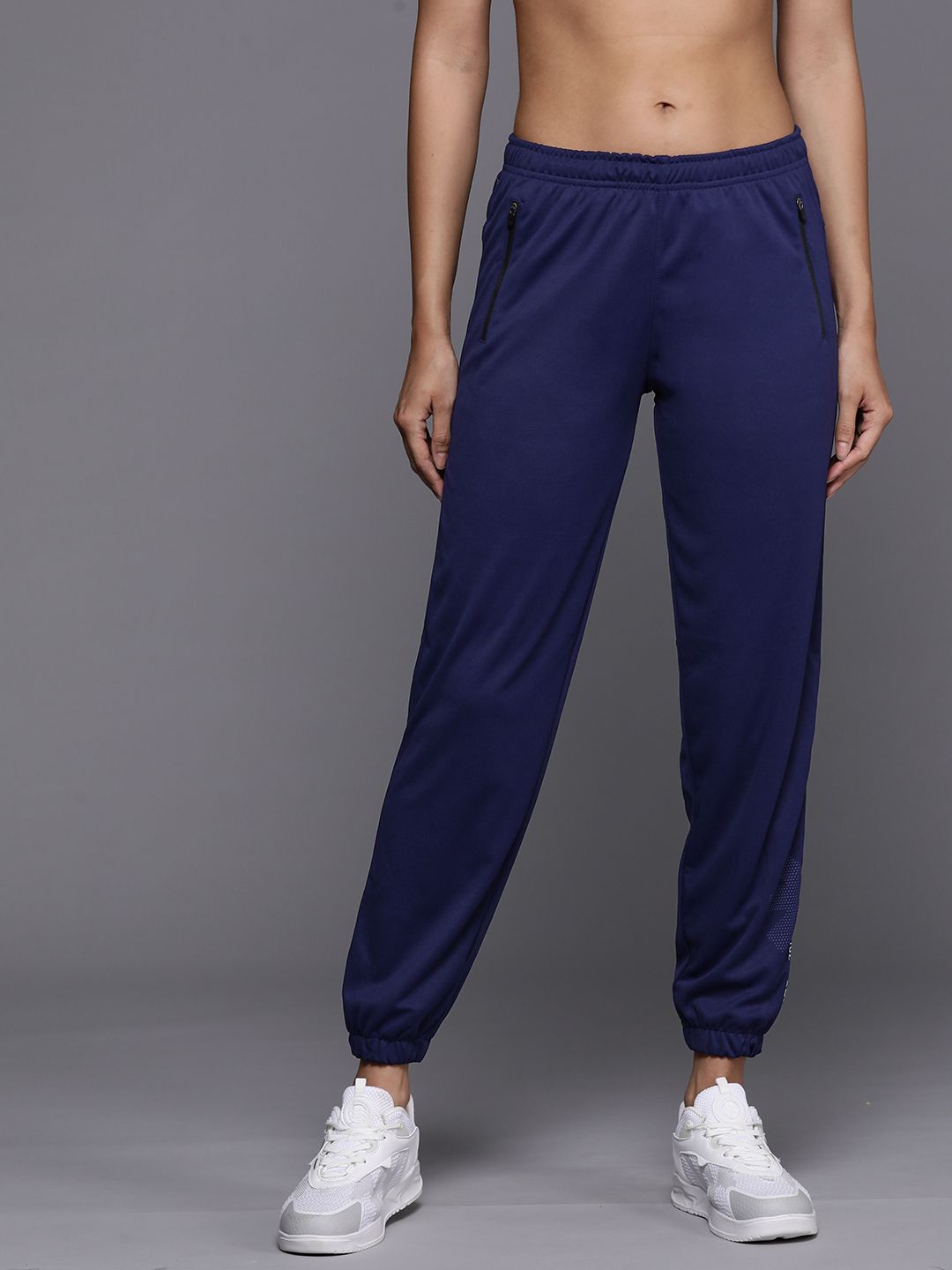 HRX by Hrithik Roshan Women Solid Slim Fit Joggers