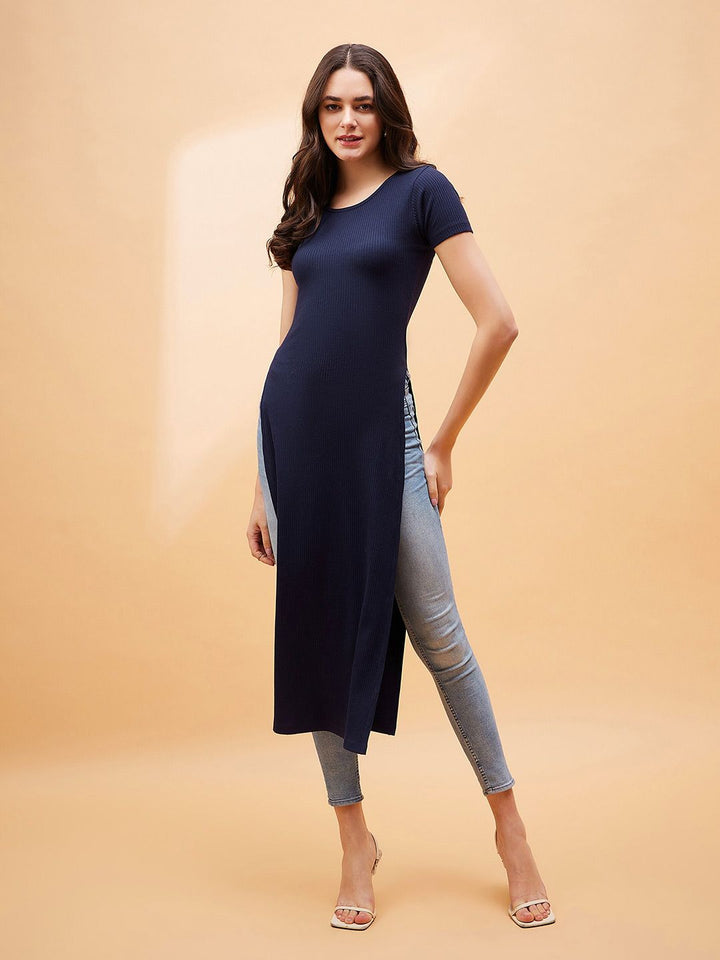 SASSAFRAS BASICS Knitted Longline Top