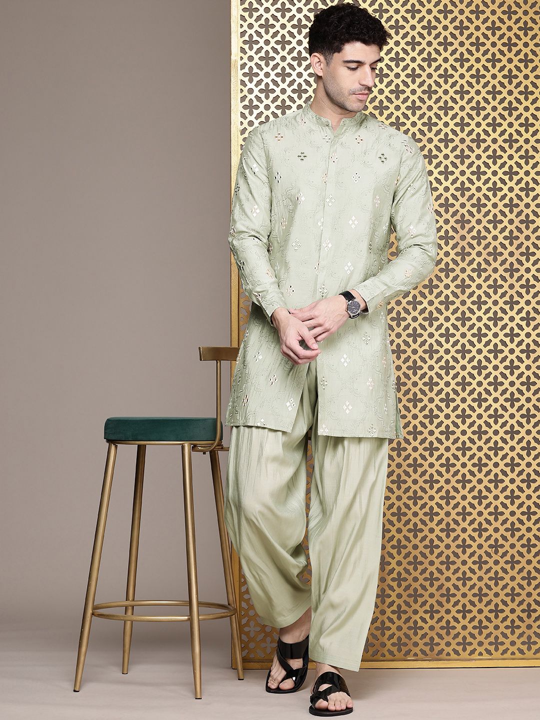 House of Pataudi Ethnic Motifs Embroidered Regular Mirror Work Jashn Kurta with Salwar