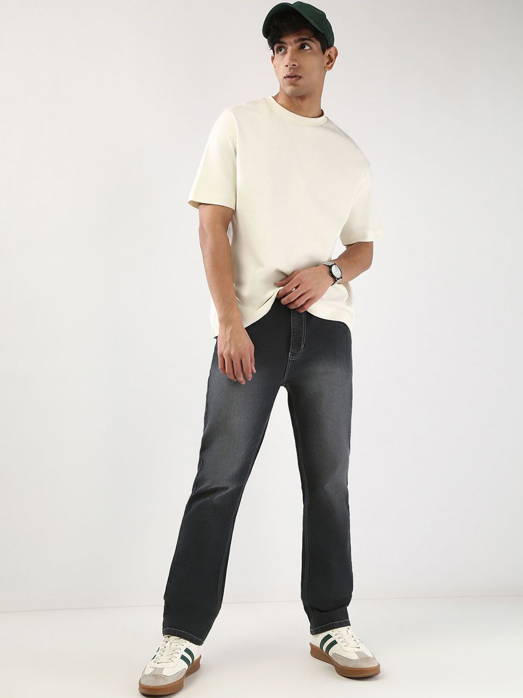 Urbano Fashion Men Dark Grey Straight Fit Washed Jeans