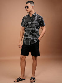 HIGHLANDER Men Black Slim Fit Opaque Printed Casual Shirt
