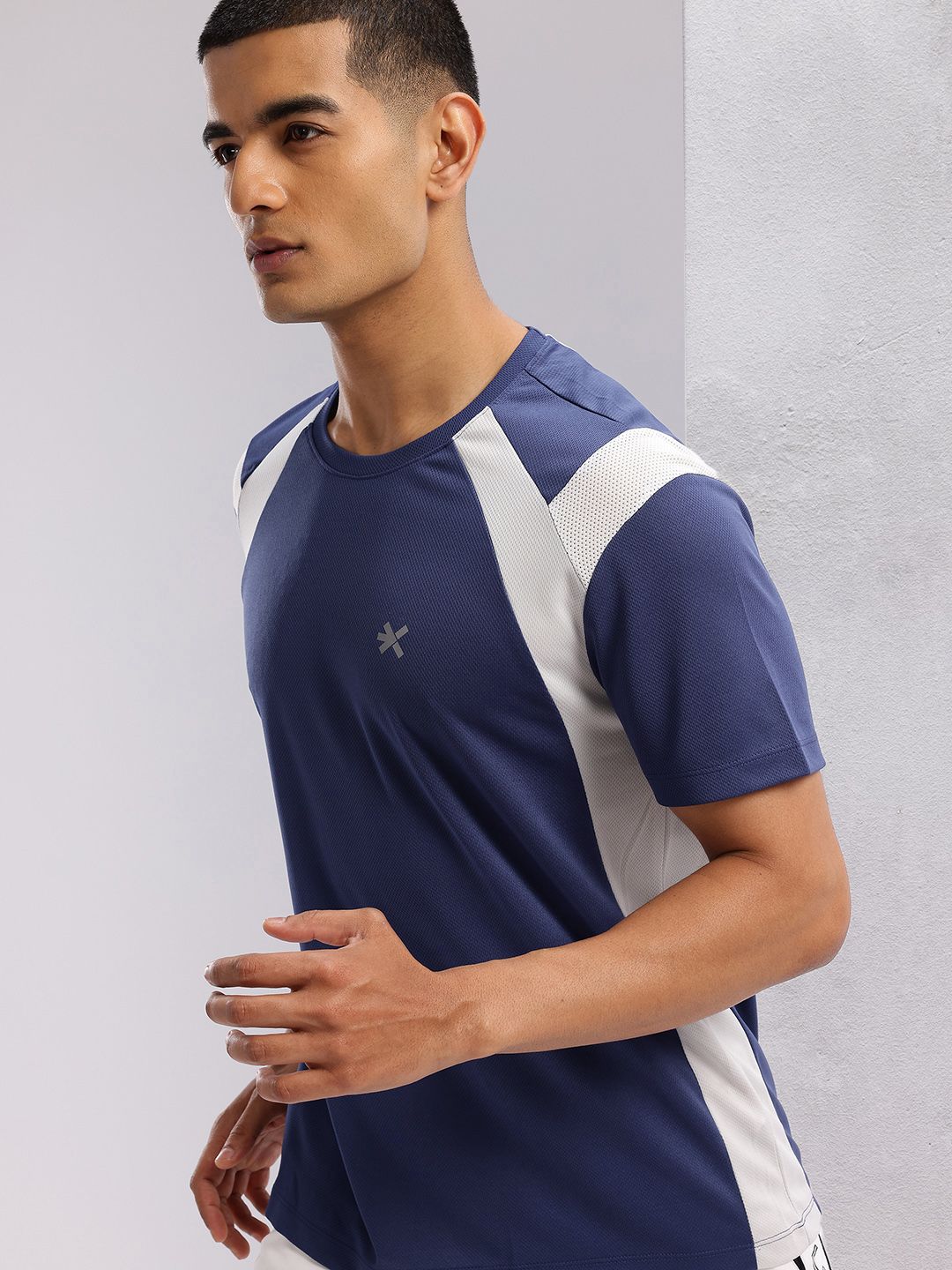 HRX by Hrithik Roshan Colourblocked Rapid-Dry Running T-shirt