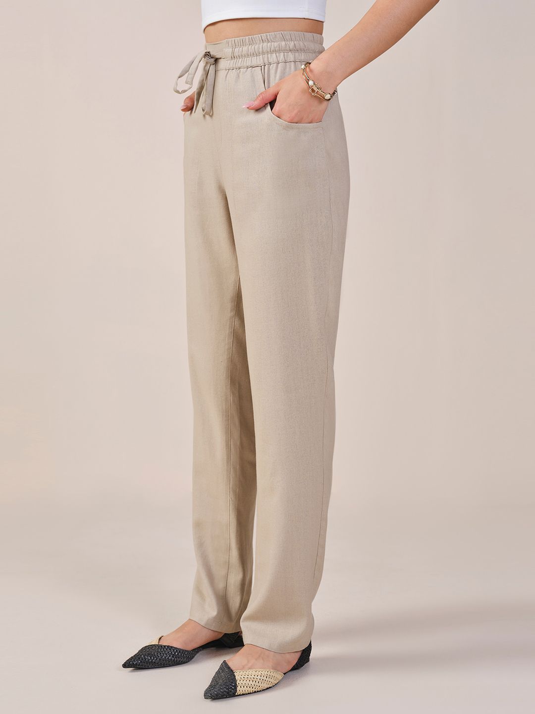 AND Women Mid Rise Regular Fit  Trousers