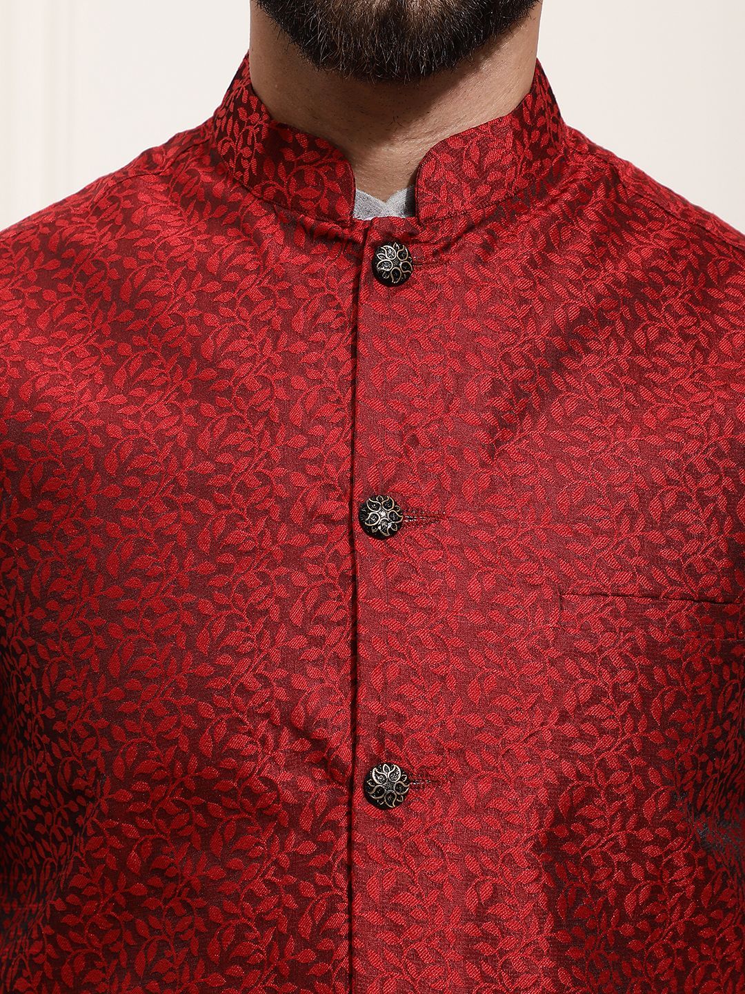 SOJANYA Men Grey & Maroon Kurta with Churidar And Nehru Jacket