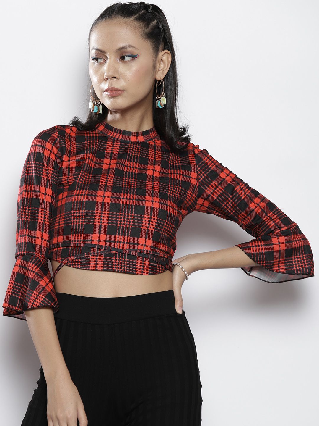 SASSAFRAS Red & Black Checked Knit High Neck Tie-Waist Crop Top
