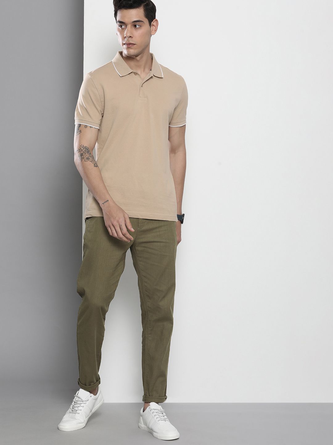 The Indian Garage Co Men Olive Green Slim Fit Linen Blend Trousers