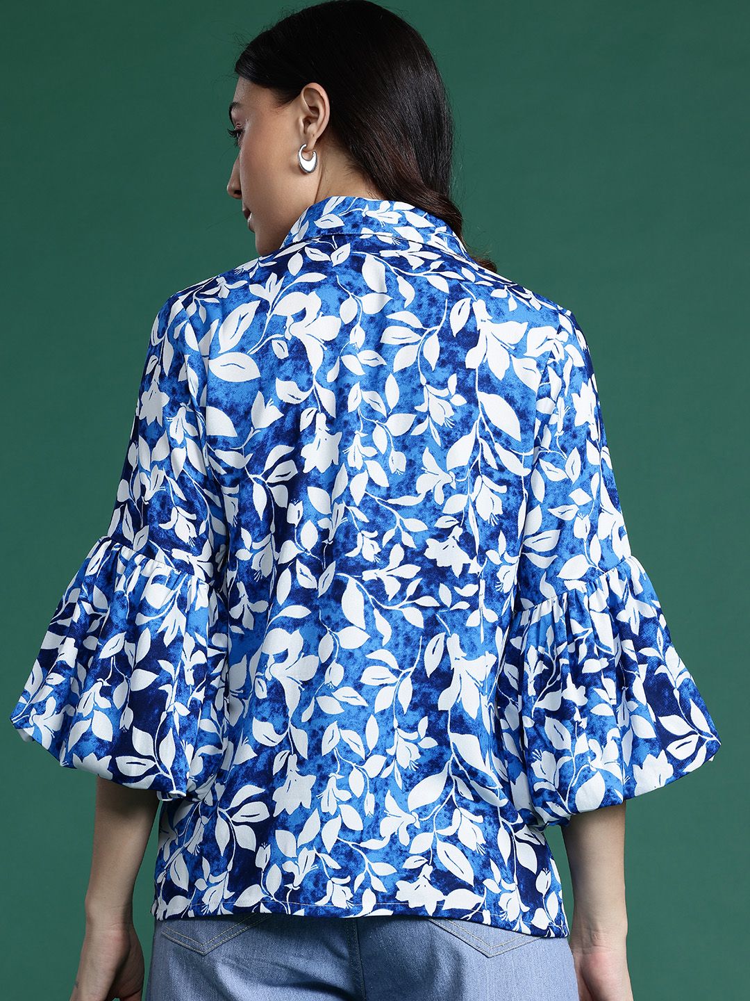 DressBerry Floral Opaque Printed Bell Sleeves Casual Shirt