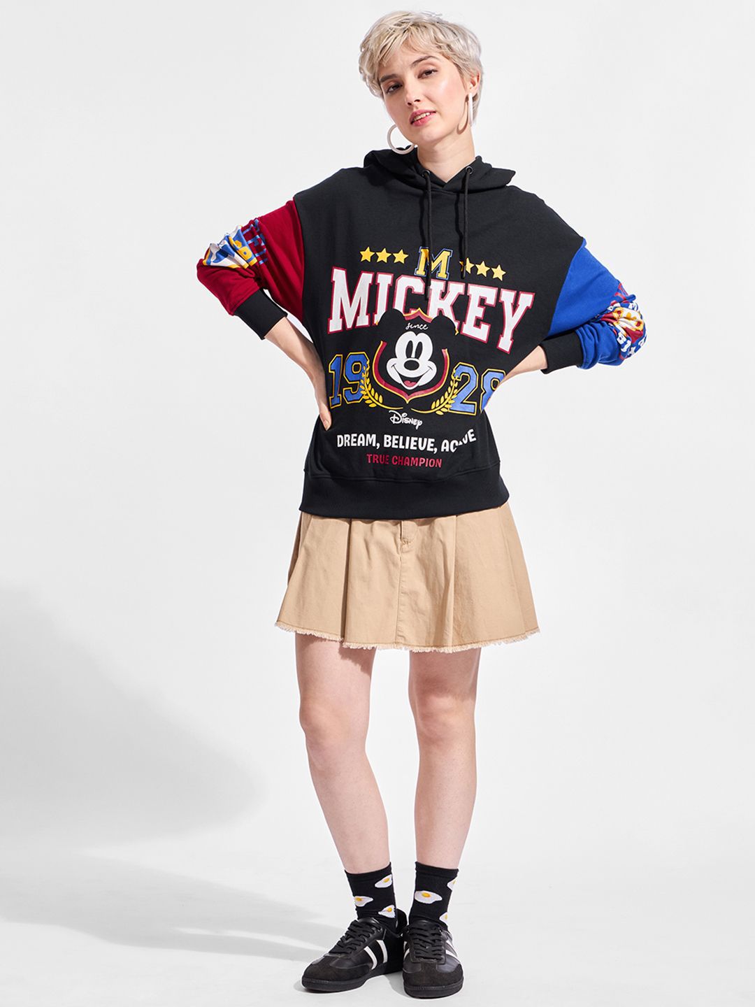 Bewakoof Women Official Disney Printed Hooded Sweatshirt