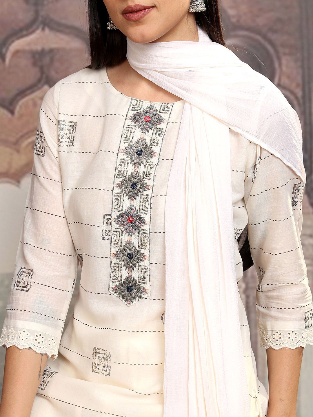 Vishudh Off White Ethnic Printed Thread Work Pure Cotton Kurta with Trousers & Dupatta