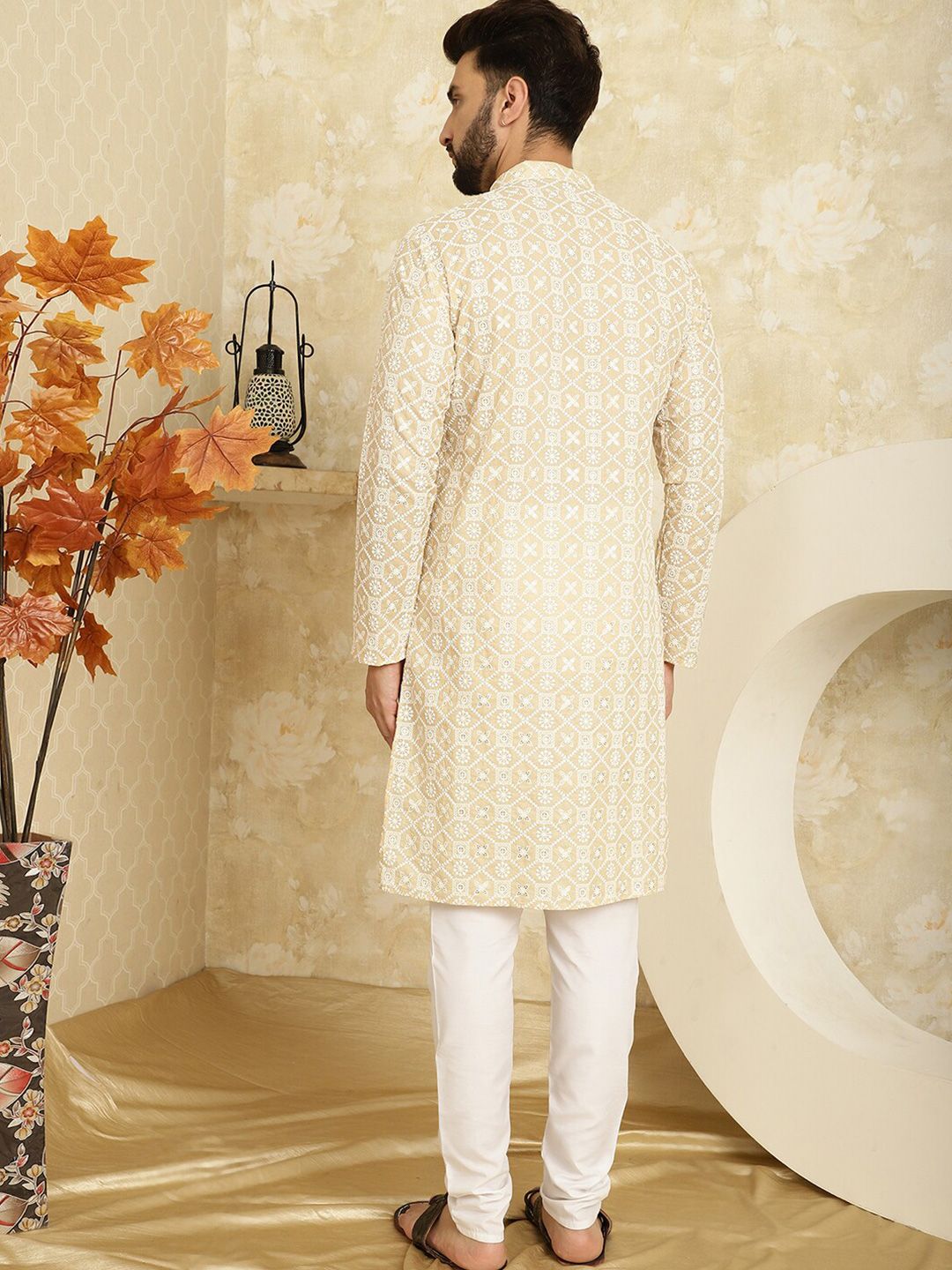 SOJANYA Motif Etnik Sulam Kurta Kapas Tulen Biasa Dengan Churidar