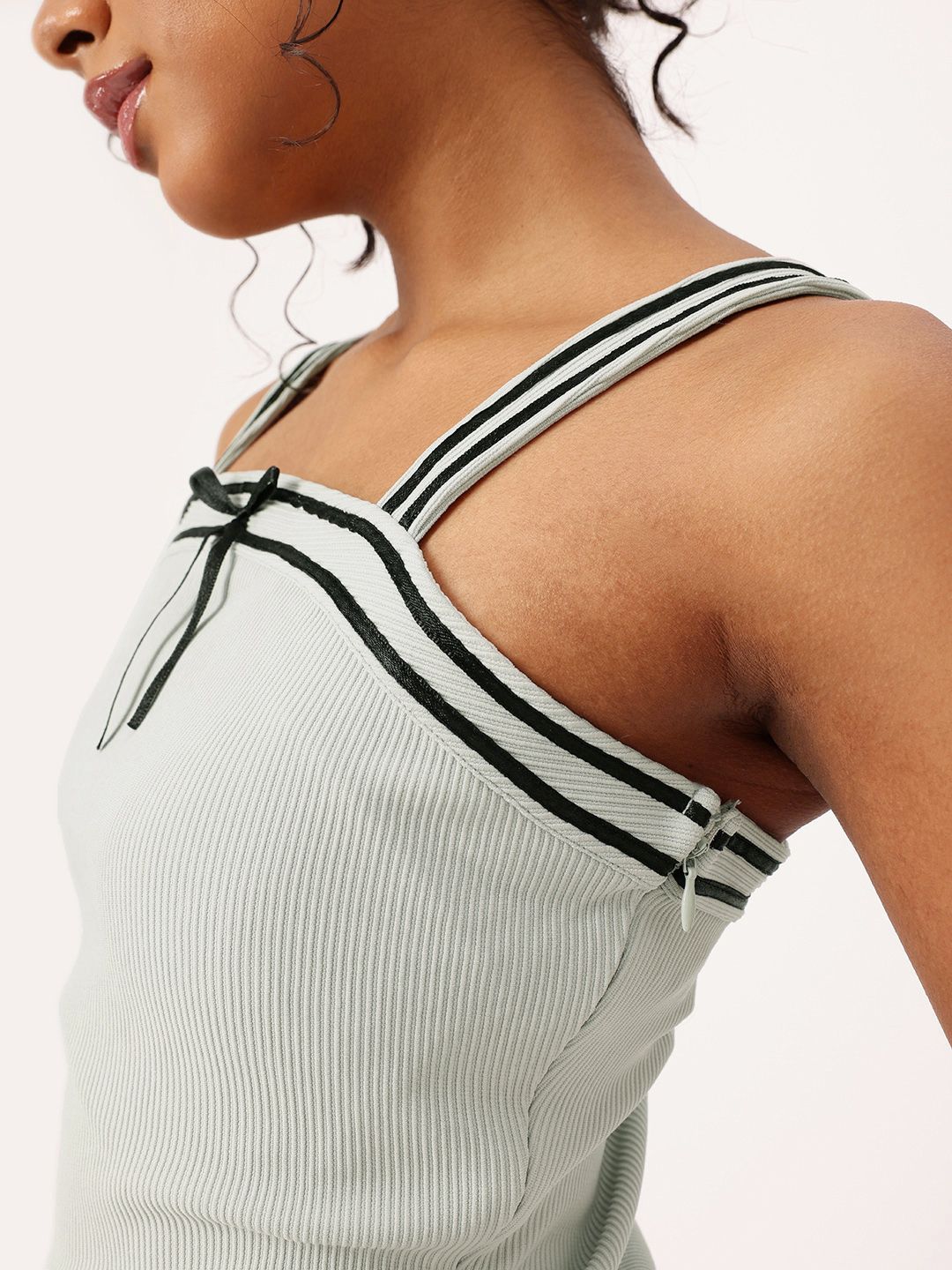 DressBerry Soft Girl Aesthetic Bow Detailed Ribbed Top