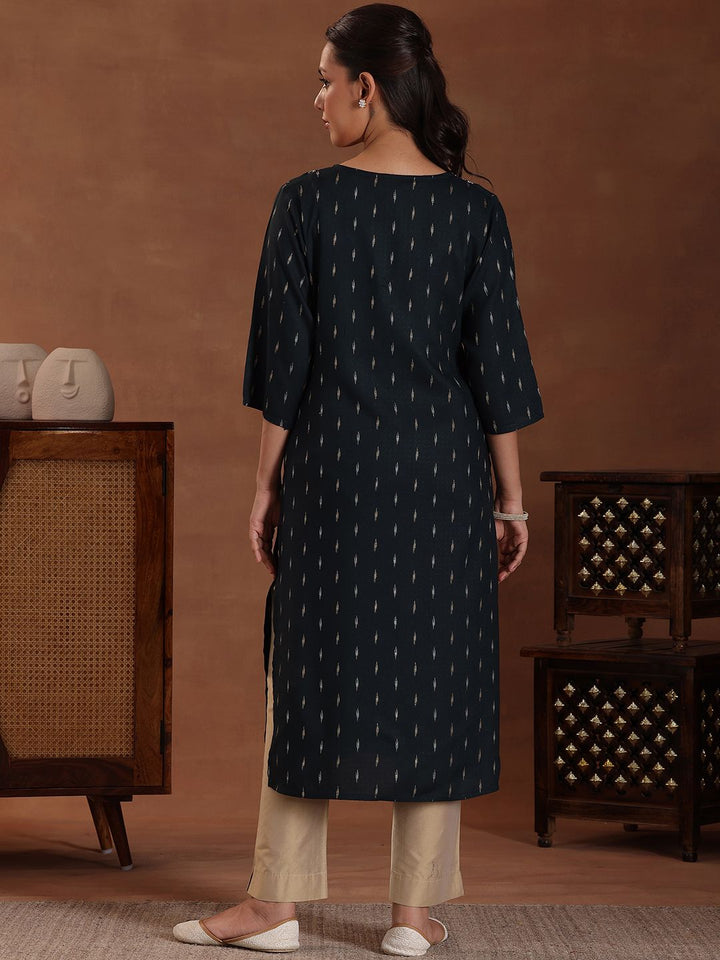 Libas Thread Work Embroidered Ethnic Motifs Straight Kurta