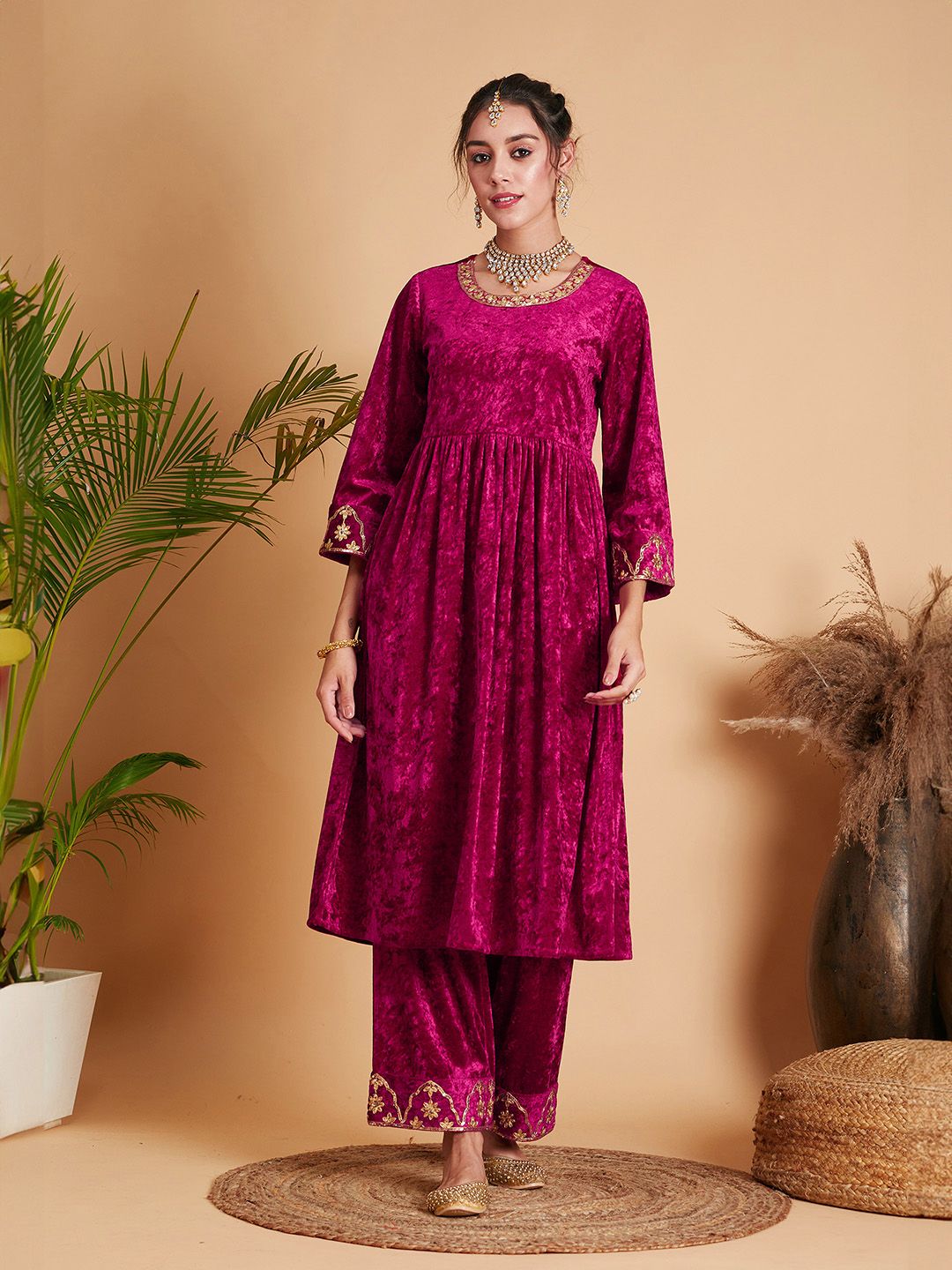 Shae by SASSAFRAS Women Fuchsia Empire Gotta Patti Velvet Kurta with Palazzos