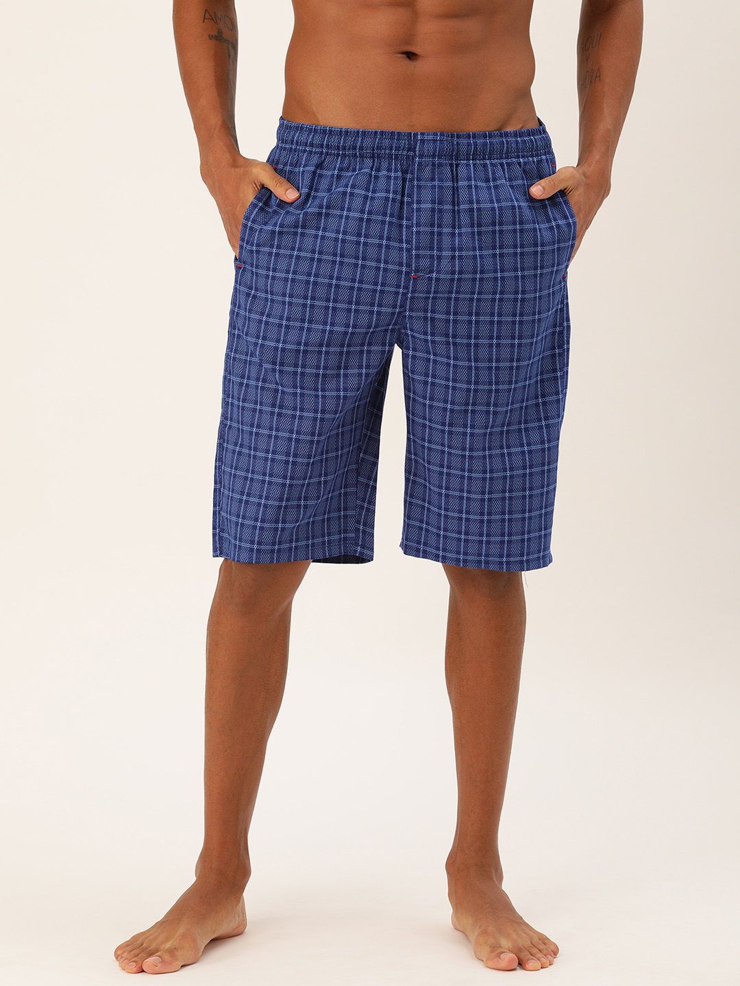 The Indian Garage Co Men Blue & White Checked Lounge Shorts