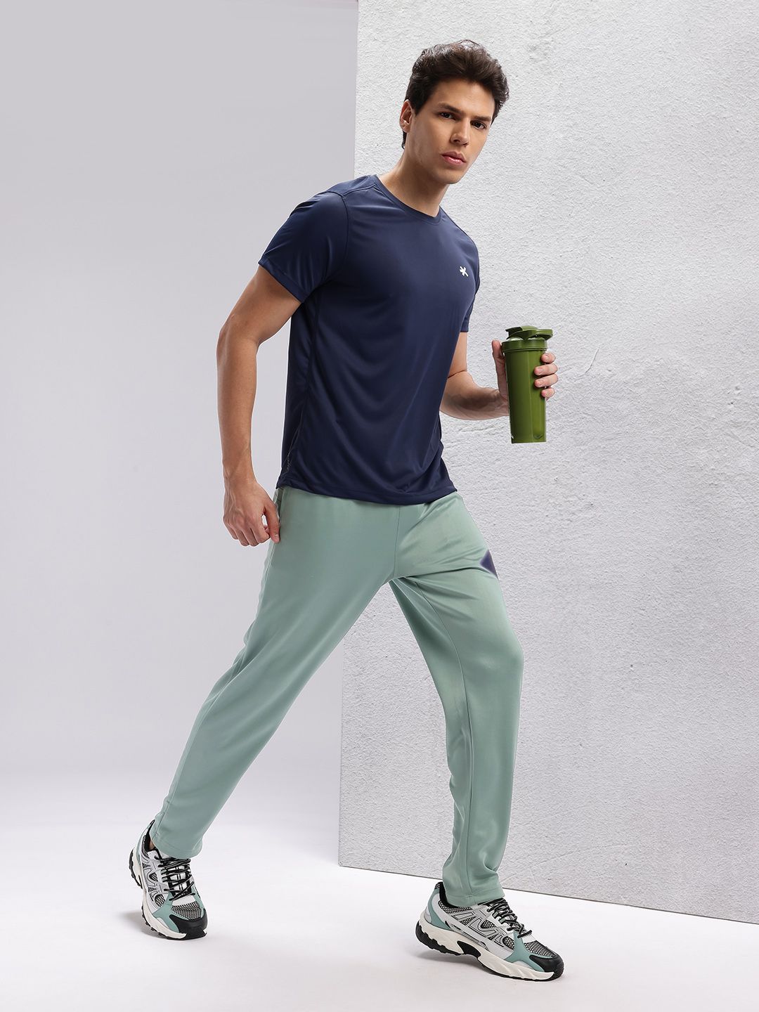 HRX by Hrithik Roshan Men Typography Print Detail Mid-Rise Rapid-Dry Running Track Pants