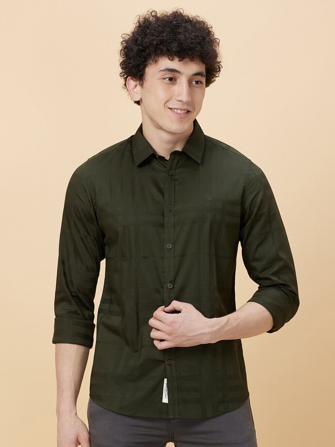 Being Human Checked Spread Collar Slim Fit Opaque Cotton Casual Shirt