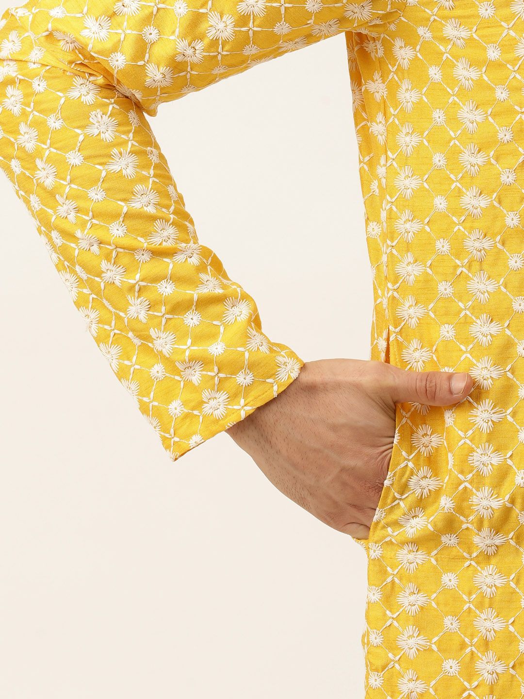 SOJANYA Men Yellow & White Embroidered Thread Work Kurta with Churidar & Nehru Jacket
