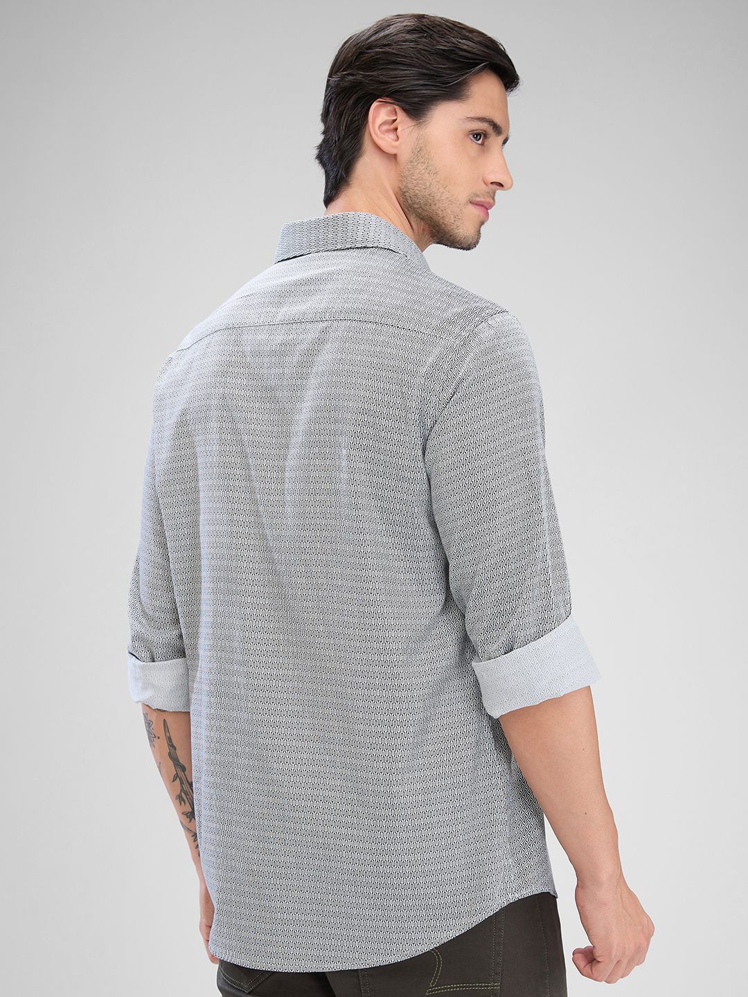 SPYKAR Men Slim Fit Grid Tattersall Checks Opaque Checked Pure Cotton Casual Shirt