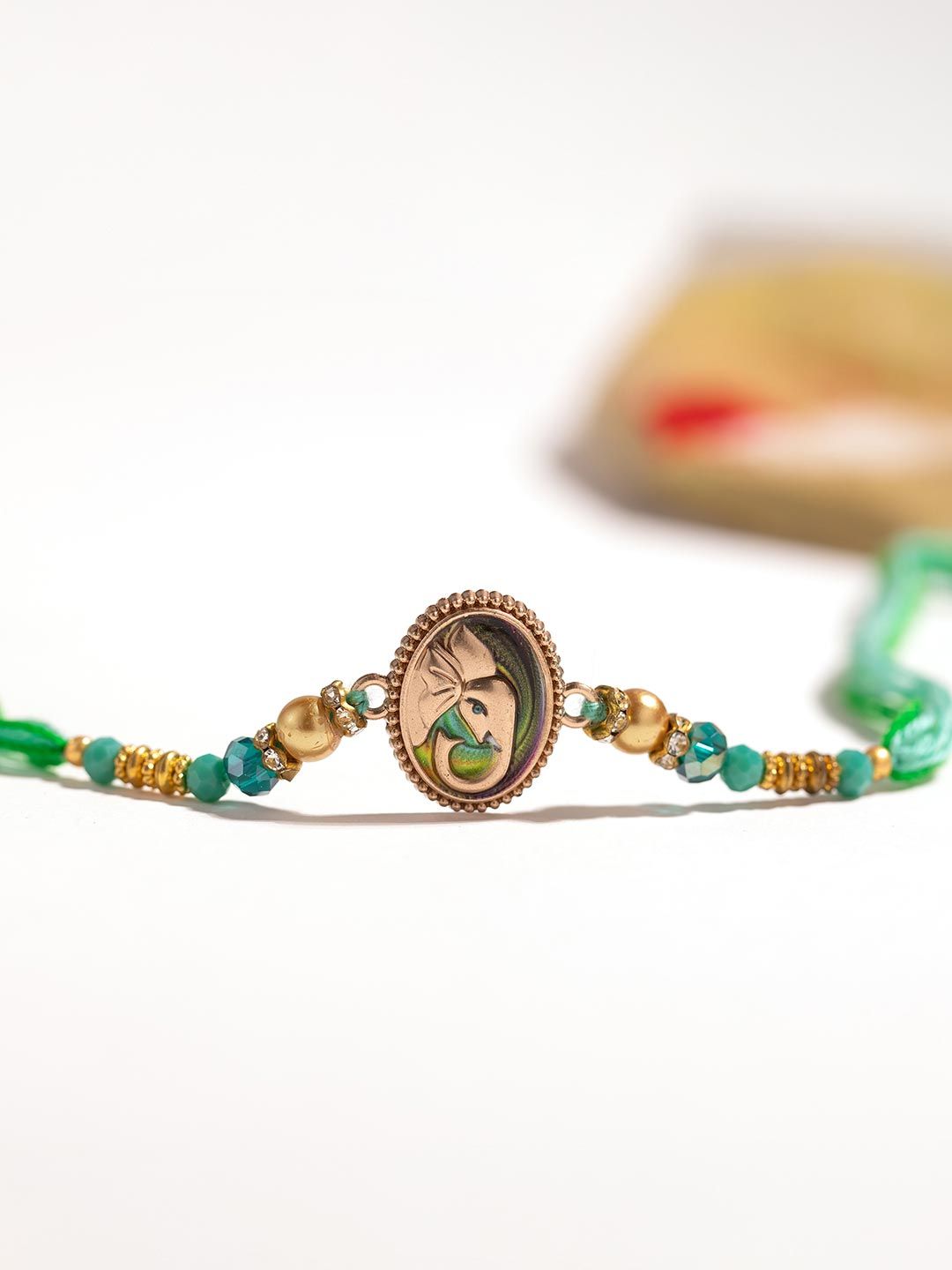 Voylla Lord Ganesha Berkat Thread Rakhi