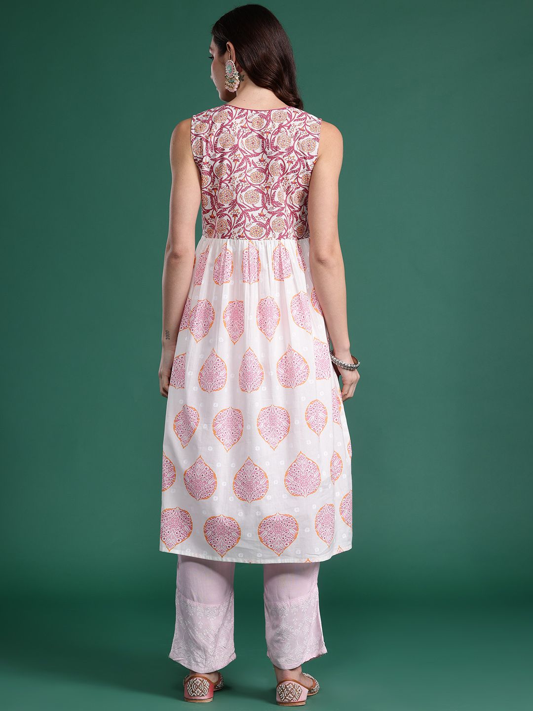 Indo Era Women Floral Printed Pure Cotton Anarkali Kurta