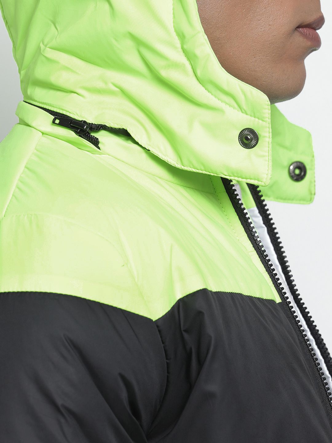 The Indian Garage Co Men Colourblock Slim Fit Puffer Jacket with Detachable Hood
