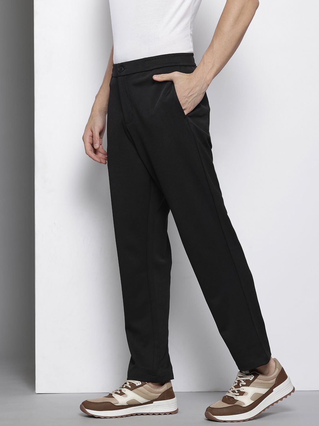 The Indian Garage Co Men Mid-Rise Relaxed Fit Chinos