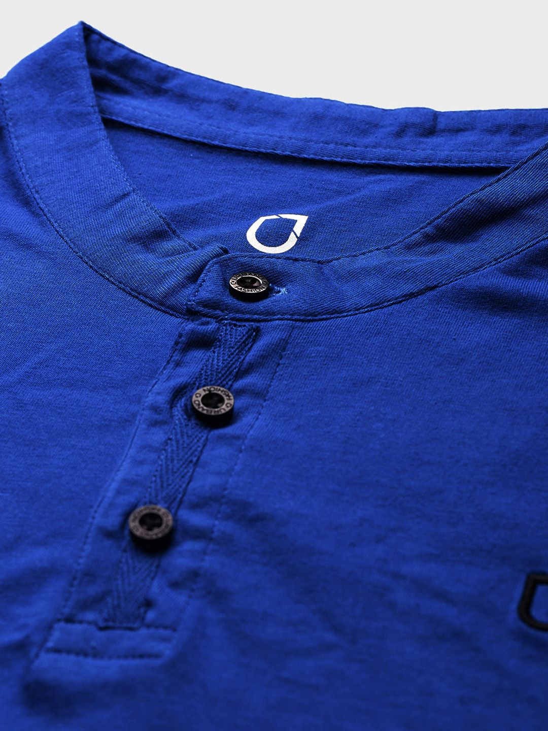 Urbano Fashion Men Blue Solid Mandarin Collar T-shirt
