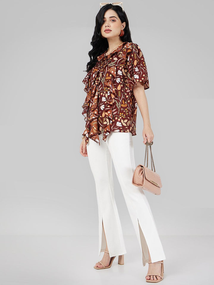 SASSAFRAS Women White Slim Fit Mid Rise Trousers