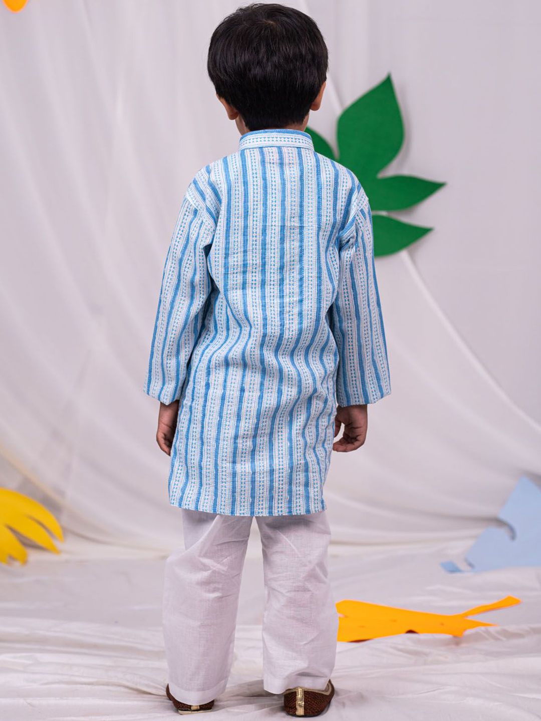 VASTRAMAY Boys Striped Regular Kantha Work Pure Cotton Kurta with Pyjamas