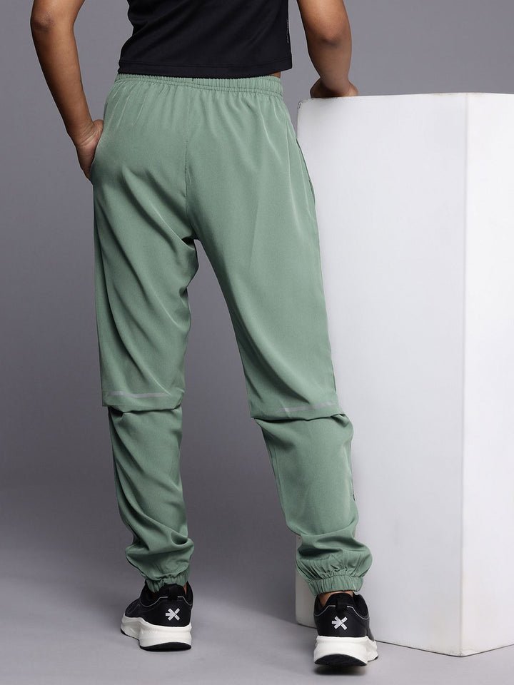 HRX by Hrithik Roshan RUNONCLOUDSTRAILTRACKERS Women Rapid-Dry Running Sports Joggers