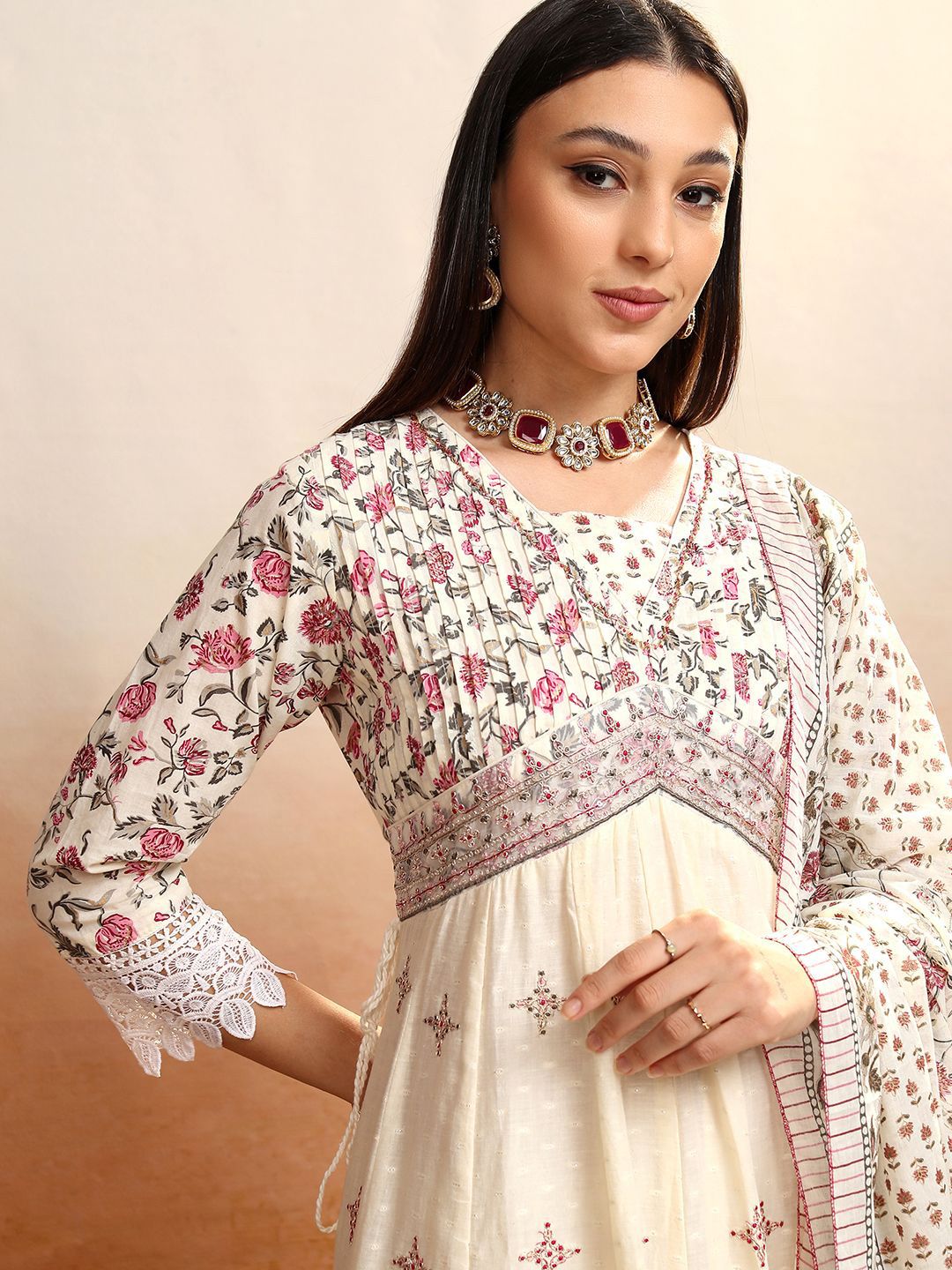 Vishudh Women Floral Printed Regular Pure Cotton Kurta with Trousers & With Dupatta