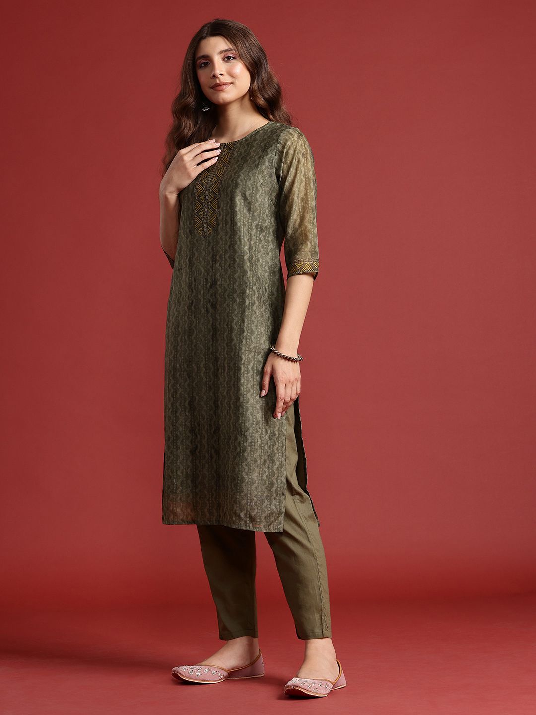 Anouk Printed Regular Kurta with Trousers & Dupatta