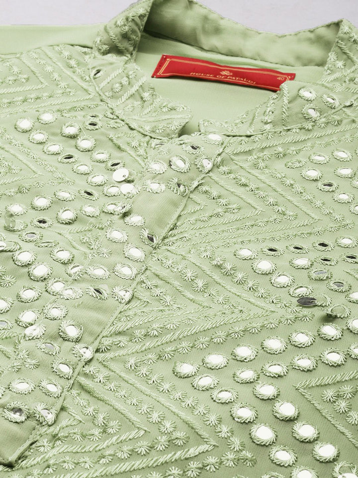 House of Pataudi Men Green Embellished Mirror Work Jashn Kurta