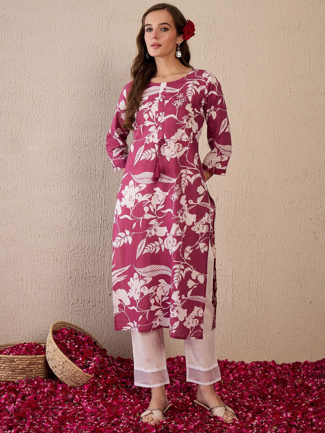 Indo Era Women Floral Printed Floral Kurta