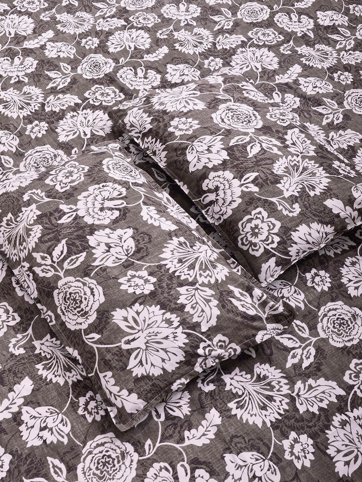 KLOTTHE Brown & White Printed 300 TC Double Bedsheet With 2 Pillow Covers- 2.5 m x 2.25 m