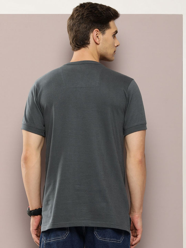 DILLINGER Men Henley Neck Honeycomb Structure T-shirt