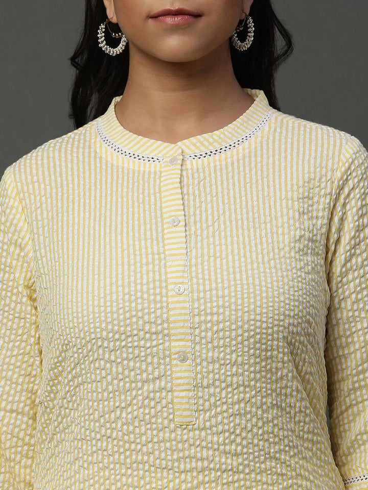 AURELIA Striped Mandarin Collar Kurta