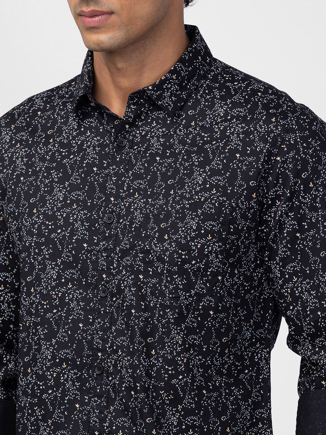 SPYKAR Men Classic Slim Fit Floral Printed Cotton Casual Shirt