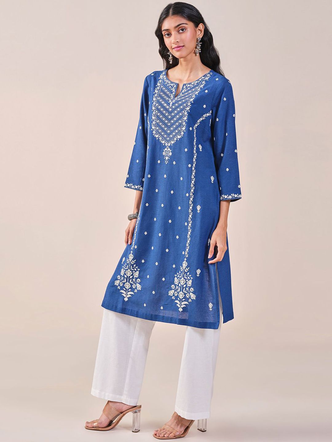 Global Desi Floral Embroidered Notched Neck Straight Kurta