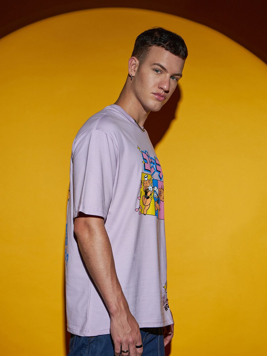 Bewakoof Big Bad Wolf Printed Drop-Shoulder Sleeves Oversized Cotton T-shirt