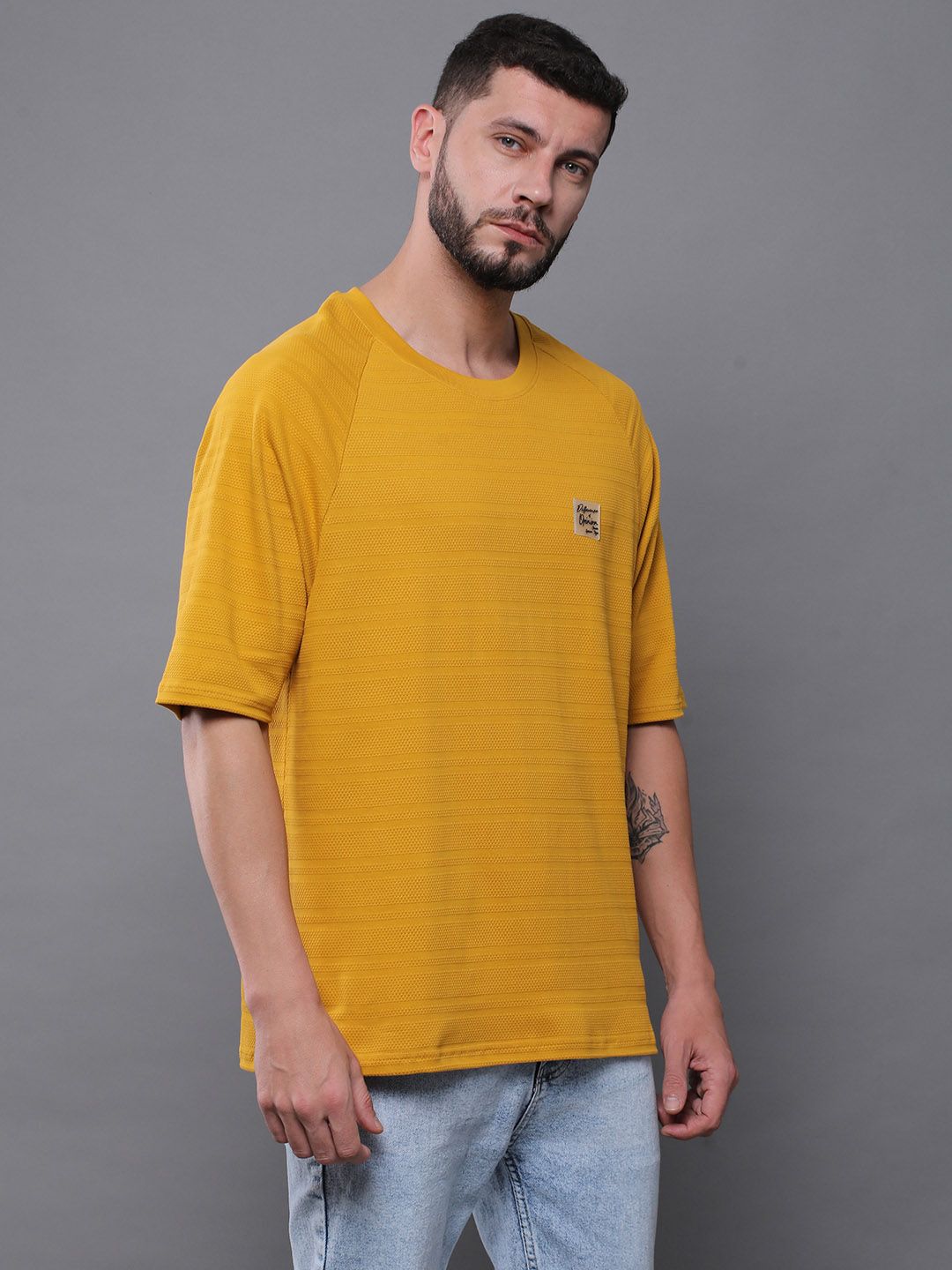 Difference of Opinion Men Solid Popcorn Structure Oversized Raglan T-Shirt