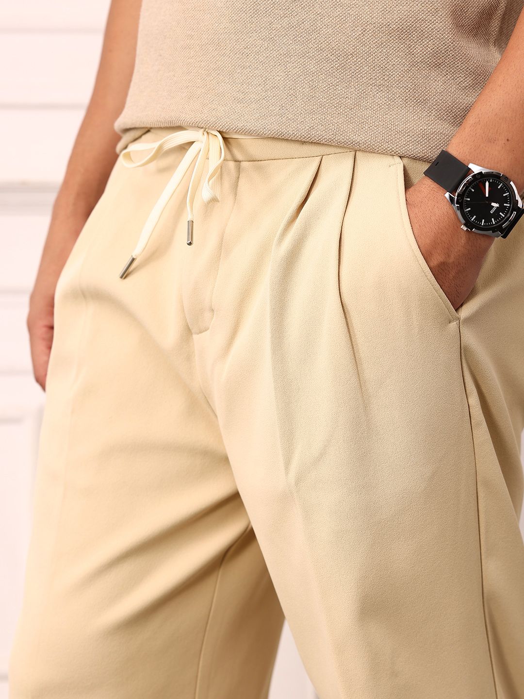 Mr Bowerbird Men Pleated Mid-Rise Liberal Fit Trousers