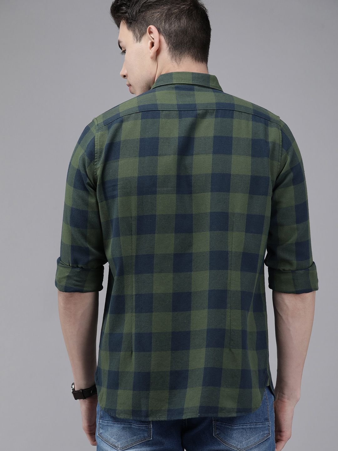 THE BEAR HOUSE Men Olive Green & Navy Blue Pure Cotton Slim Fit Checked Flannel Shirt