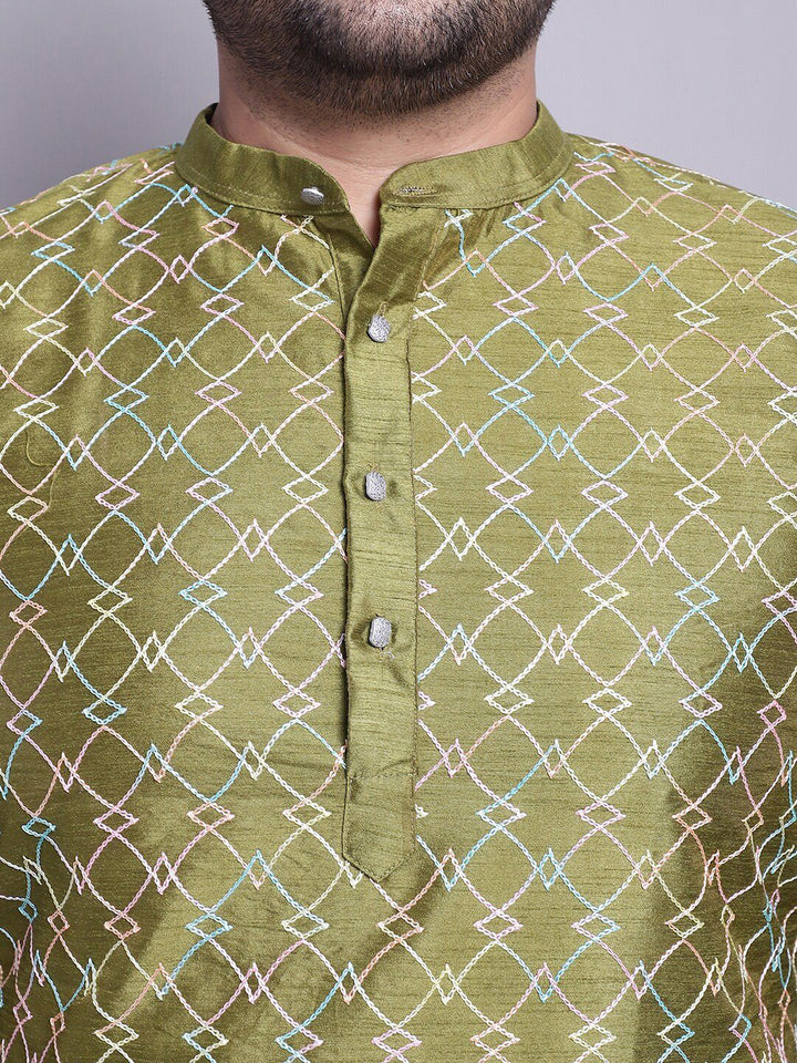 SOJANYA PLUS Embroidered Regular Kurta with Pyjamas