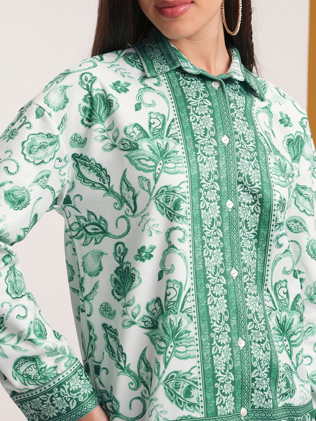 Vishudh Floral Printed Long Sleeves Shirt With Trousers