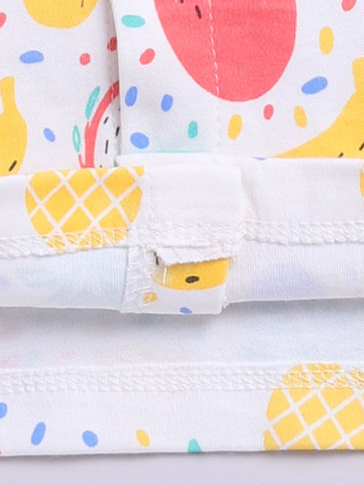 Moms Love Infant Boys Conversational Printed Pure Cotton Clothing Set