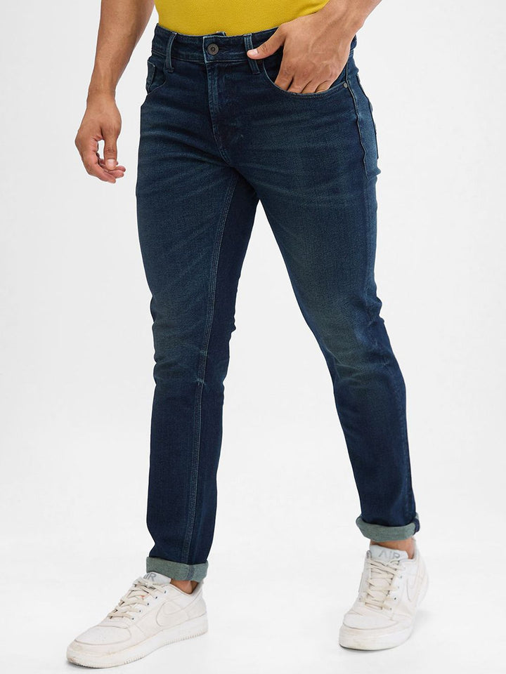 SPYKAR Men Slim Fit Low-Rise Light Fade Clean Look Stretchable Jeans